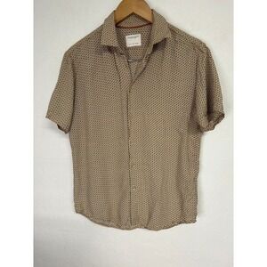 Denim & Flower | Tan Short sleeve light weight Button Up‎ | size small